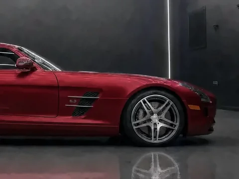 Mercedes-Benz SLS AMG, Full wrap · 3M 2080 Satin Vampire Red (studio illustration), photo 3