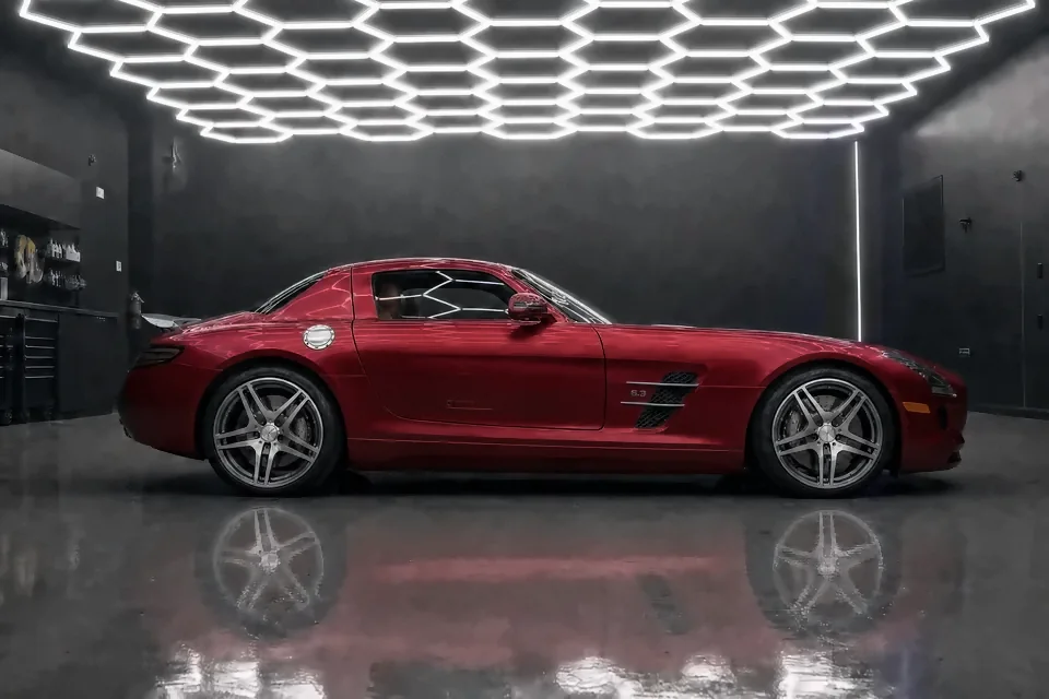 Mercedes-Benz SLS AMG, Full wrap · 3M 2080 Satin Vampire Red