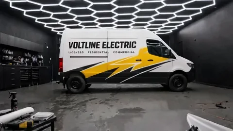 Mercedes-Benz Sprinter, Commercial livery · VOLTLINE ELECTRIC (fictional brand) (studio illustration), photo 1